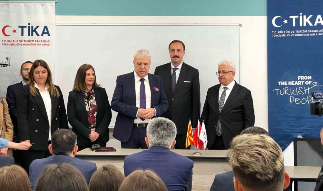 TİKA, Kuzey Makedonya'da Türkçe eğitim sınıflarını donanımla destekledi. Projenin açılış