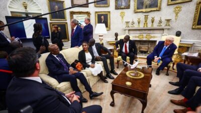 ABD Başkanı Donald Trump, Güney Afrika Devlet Başkanı Cyril Ramaphosa