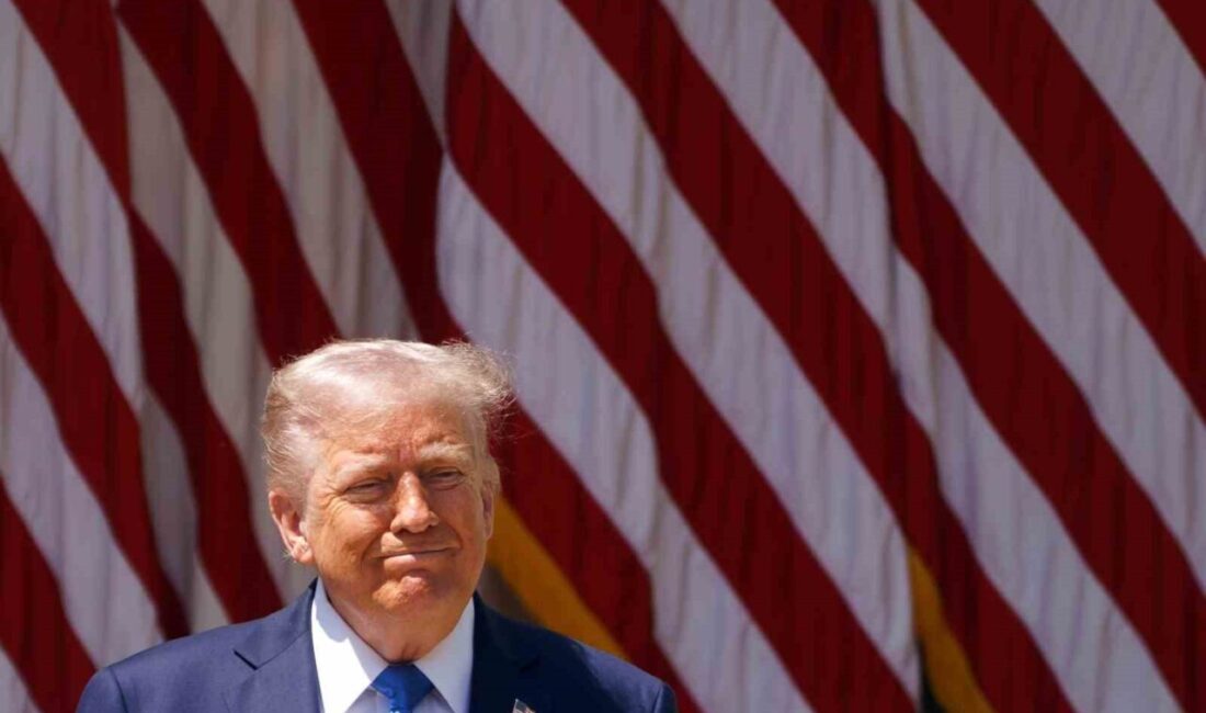 ABD Başkanı Donald Trump, İran'dan petrol veya petrokimya ürünü alan