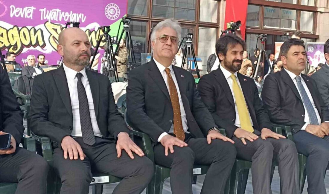 Devlet Tiyatroları Vagon Sahne projesi, Türkiye'nin kültür ve sanat yolculuğuna