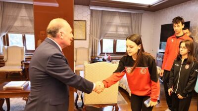 Çorum Valisi Ali Çalgan, Ulusal Şampiyonalarda derece elde eden genç