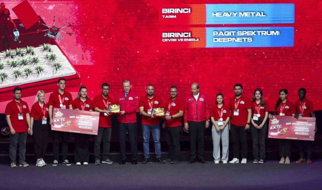 YDÜ, TEKNOFEST 2025'te Tarım ve Çevre kategorilerinde birinci oldu. Heavy