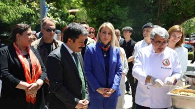 Kırşehir'deki Türk Mutfağı Haftası'nda TOKİ Turizm Mesleki ve Teknik Anadolu