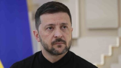 Ukrayna Devlet Başkanı Zelenskiy, Rusya ile barış görüşmeleri için Türkiye,