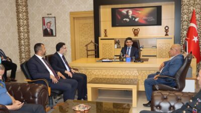 Yerköy Kaymakamlığı’nda, Kurban Bayramı vesilesiyle düzenlenen bayramlaşma töreninde Kaymakam Muharrem