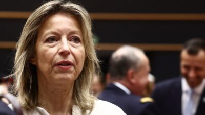 AB, eski Hollanda Savunma Bakanı Kajsa Ollengren'i İnsan Hakları Özel
