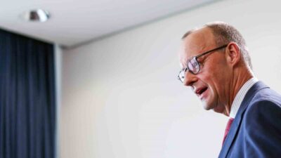 Almanya Başbakanı Friedrich Merz, İsrail'in İran'a yönelik saldırılarını eleştirerek, İran'ın