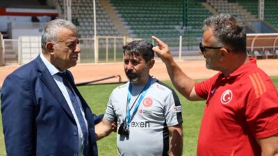 Milli Ampute Futbol Takımı, Kırşehir'de kamp yaparken Esnaf ve Sanatkarlar
