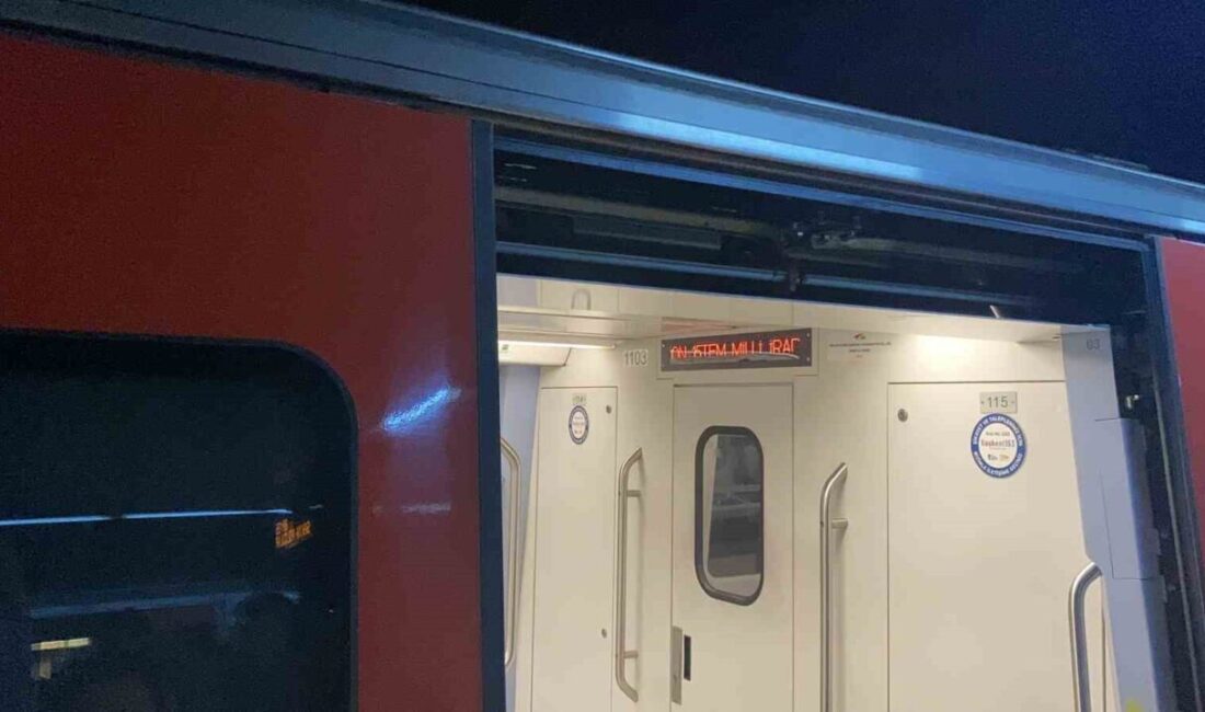 Ankara metrosunda arıza: Yolcular boşaltıldı Ankara metrosunda Sabah saatlerinde