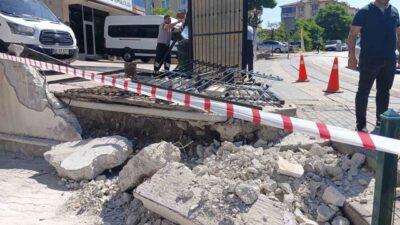 Altındağ'daki Bostancık Caddesi'nde art arda yaşanan trafik kazaları, mahalle sakinlerinin