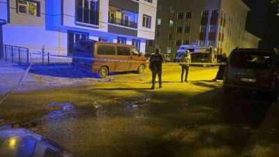 Ankara'da İsrafil D., annesi ile boşanma aşamasındaki babası Mikail D.'yi