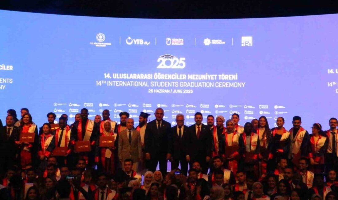 Bakan Ersoy: “‘Ben Türkiye Mezunuyum’ dediğinizde, sıcak bir tebessüm göreceksiniz” Kültür ve Turizm Bakanı