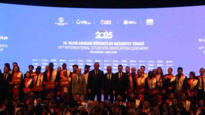 Kültür ve Turizm Bakanı Mehmet Nuri Ersoy, yurtdışındaki öğrencilere hitap