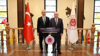 Milli Savunma Bakanı Yaşar Güler, Ulaştırma ve Altyapı Bakanı Abdulkadir