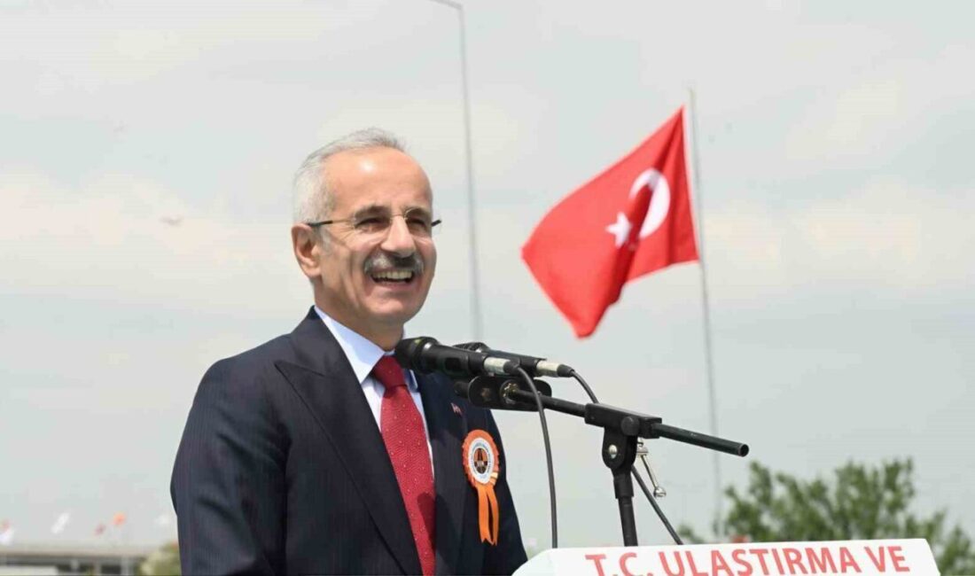 Ulaştırma ve Altyapı Bakanı