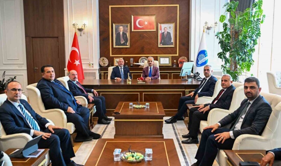 Bakan Uraloğlu’ndan Çorum’a yoğun ziyaret programı Ulaştırma ve Altyapı Bakanı