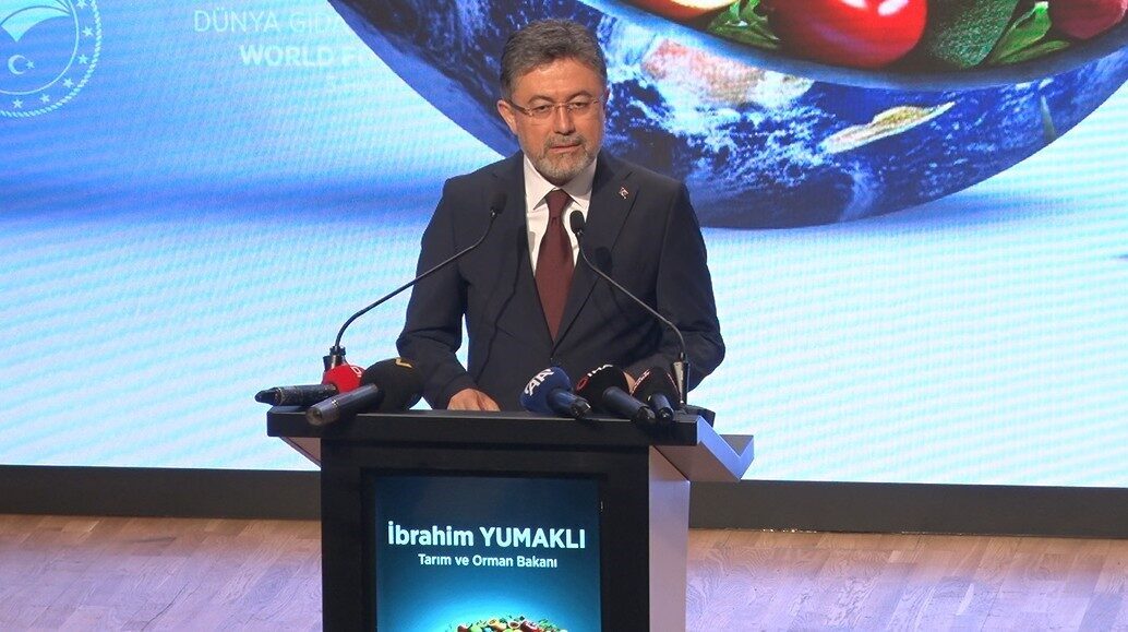 Bakan Yumaklı: “Bütün gıda işletmelerimizin kare kod uygulamasını kullanması zorunlu olacak” Tarım ve Orman Bakanı