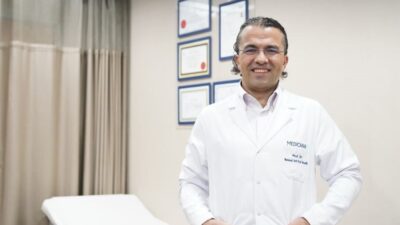 Prof. Dr. Mehmet Atıf Erol Aksekili, skolyozun erken teşhis ve