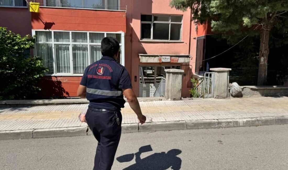 Çorum Belediyesi, "Kurbanlarımız Çorumlu Kardeşlerimize" kampanyası kapsamında hayırseverlerden gelen kurban