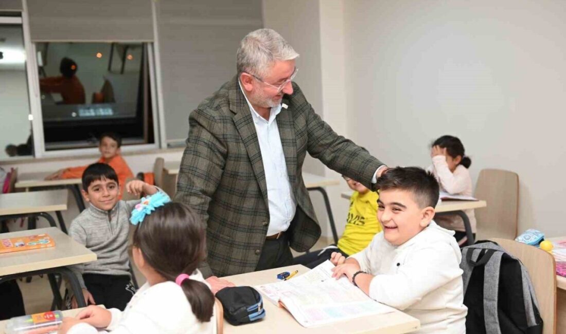 Çorum Belediyesi, yaz okulu programı ile çocuklara geniş bir eğitim
