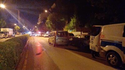 Çorum'da tekel bayisinde adamı darp ettikten sonra polis müdahalesine direnen