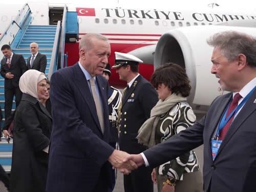 Cumhurbaşkanı Recep Tayyip Erdoğan, Hollanda'ya NATO zirvesine katılmak üzere geldi.