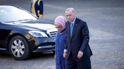 Cumhurbaşkanı Erdoğan, NATO Zirvesi'nde Hollanda Kralı ve ABD Başkanı ile