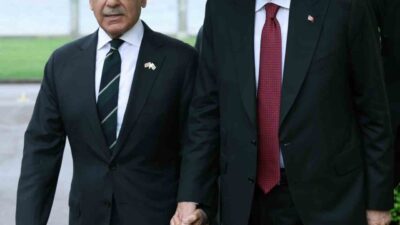 Cumhurbaşkanı Recep Tayyip Erdoğan, Pakistan Başbakanı Şahbaz Şerif'le ikili ilişkiler