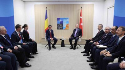 Cumhurbaşkanı Erdoğan, NATO Zirvesi sırasında Lahey'de Nicusor Dan ile bir