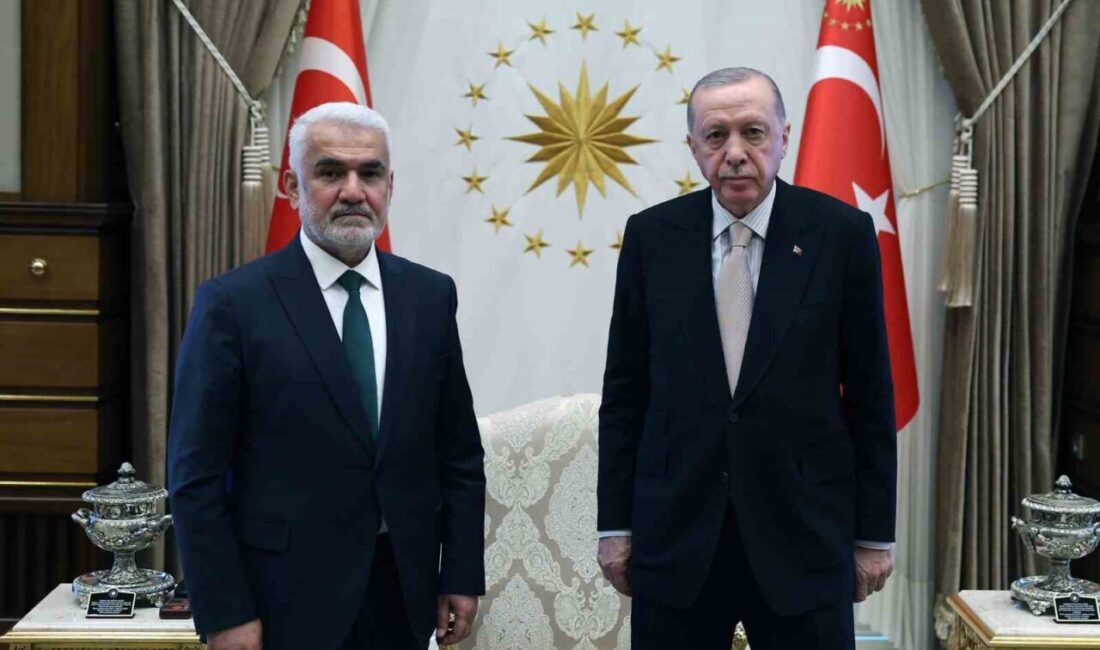 Cumhurbaşkanı Recep Tayyip Erdoğan, HÜDA PAR Genel Başkanı Zekeriya Yapıcıoğlu'nu