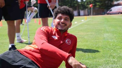 Ampute Futbol Milli Takımı'nın Kırşehir kampında önemli futbolculardan Barış Telli,