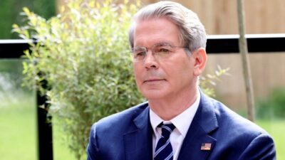 İngiltere Başbakanı Keir Starmer, İran-İsrail gerginliğine ilişkin, herkesin diplomasiye önem
