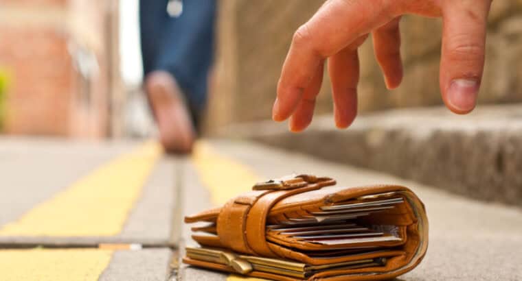 Yerköy çarşı merkezinde bir adet cüzdanın düşürülmek suretiyle kaybolduğu bilgisi