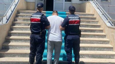 Kırıkkale'nin Balışeyh ilçesinde hırsızlık suçundan aranan H.A.(19) jandarma ekiplerince yakalandı.