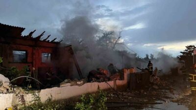 Kırşehir'in Kaman ilçesinde Elektrik Üretim A.Ş.'ye ait depoda çıkan yangın