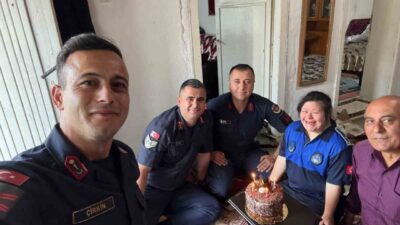 Kırşehir İl Jandarma Komutanlığı, down sendromlu Sıla Yılmaz'ın doğum gününü