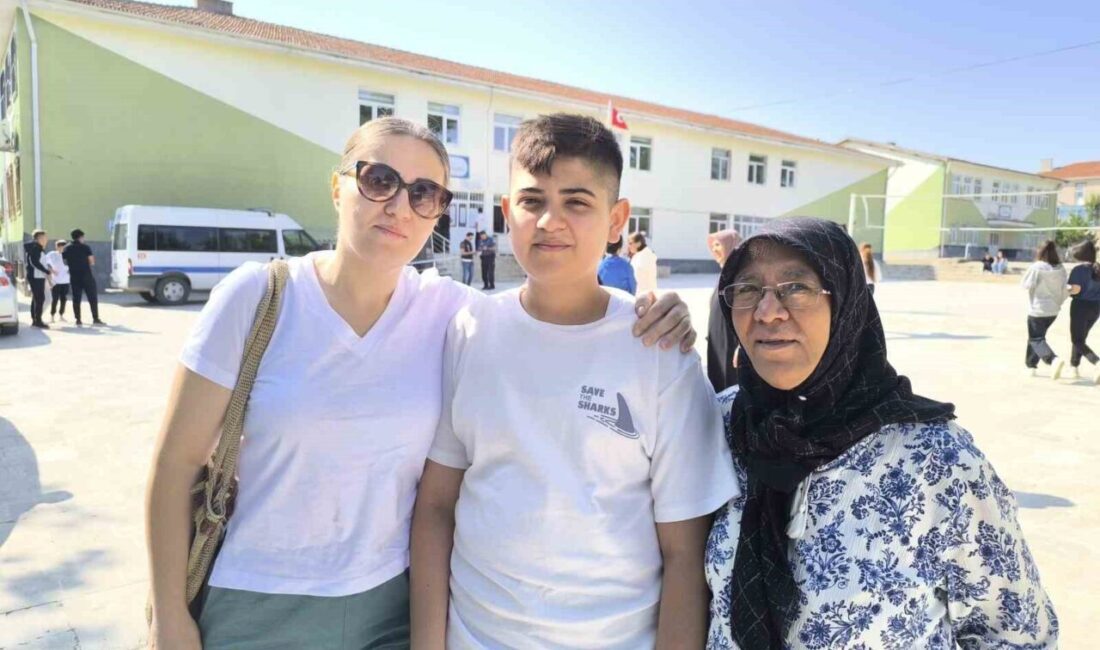 Kırşehir'de 16 okulda 2.584 öğrenci LGS sınavına girmiş, 337 öğretmen