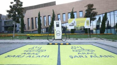Merkezefendi Belediyesi, elektrikli araçlar için 5 farklı noktada şarj istasyonu