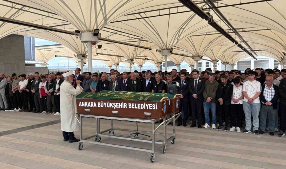 Mersin’de boğularak hayatını kaybeden Mehmet Erdem Akdeniz Ankara’da toprağa verildi Mersin'in Silifke ilçesinde boğularak