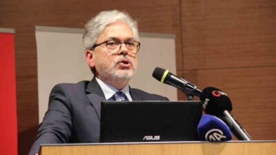Milli Eğitim Bakan Yardımcısı Ömer Faruk Yelkenci, öğrencilerin sosyal ilişkilerini