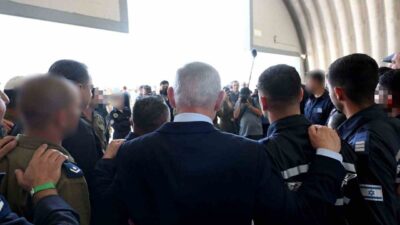 İsrail Başbakanı Netanyahu, Tel Nof Hava Üssü ziyaretinde, Tahran'daki sivillere