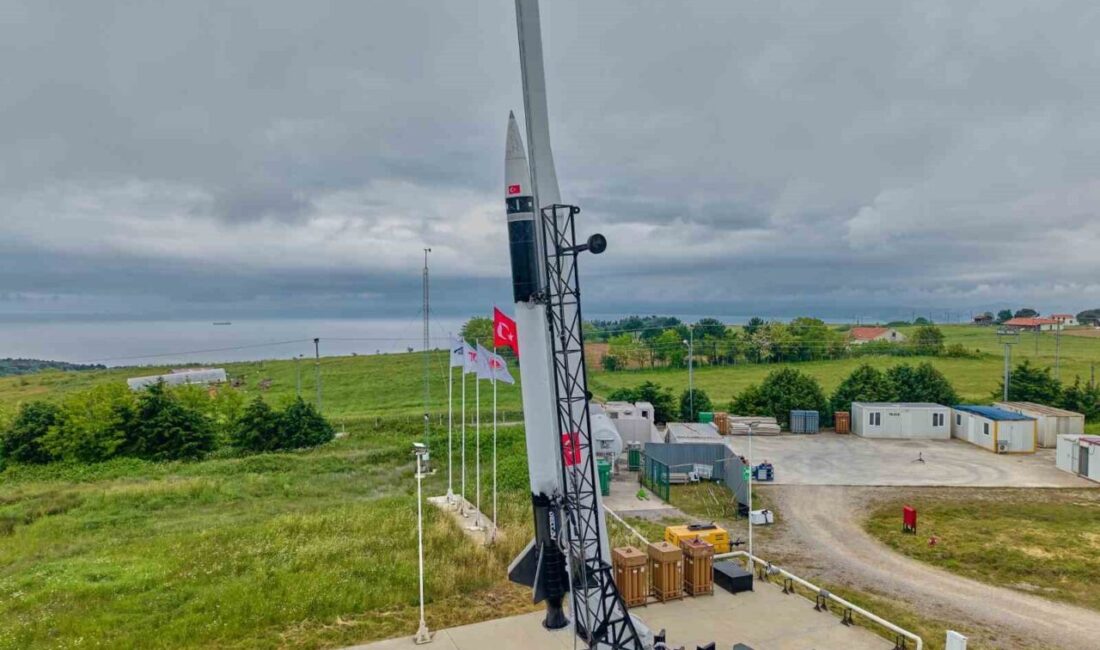 DeltaV'nin geliştirdiği roket sisteminden 200 kilometrenin üzerinde irtifaya çıkılarak rekor