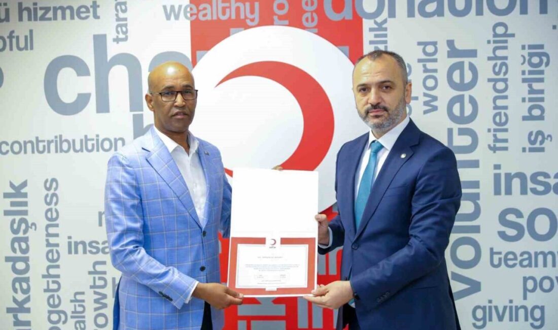 Somali Büyükelçisi kurban vekaletini Türk Kızılay’a verdi Somali'nin Ankara Büyükelçisi Fathudin