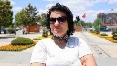 Eğitimci Psikolog Serap Albayrak Özçelik, sınav stresinin başarı üzerinde etkili