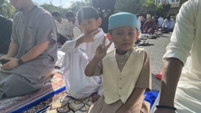 Tayland ve yabancı Müslümanlar, Bangkok'ta Kurban Bayramı namazında bir araya