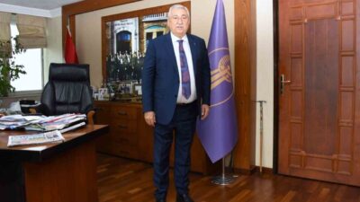 TESK Genel Başkanı Bendevi Palandöken, çocukların sadece notlarıyla değil, çaba
