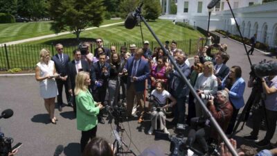 Beyaz Saray Sözcüsü Karoline Leavitt, Trump'ın Putin ve Zelenskiy'le Türkiye'de