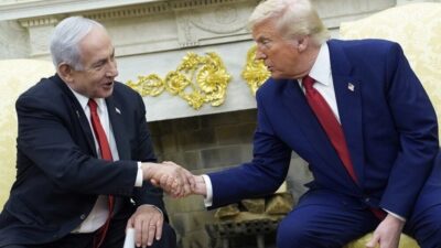 ABD Başkanı Donald Trump, İsrail Başbakanı Netanyahu'nun yolsuzluk davalarının iptalini