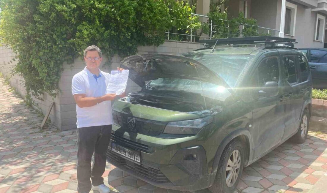 Burak Kaldırımcı, Ankara'da aldığı Peugeot marka aracı yoğun mazot kokusu