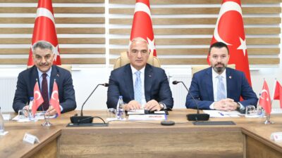 Kültür ve Turizm Bakanı Mehmet Nuri Ersoy, bir dizi program